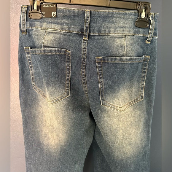 NWT Derek Heart Bootcut Mid Rise Jeans Size 5 - Picture 4 of 7